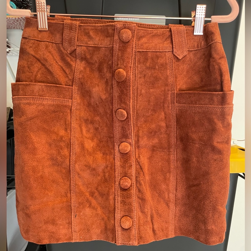 Blank NYC Men's Rust skirt